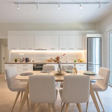 Stylish 2Bdr Apt By Acropolis Atina Dış mekan fotoğraf
